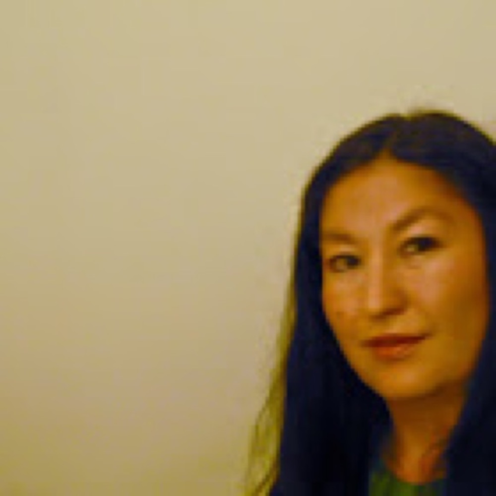 Meet your Posher, Lara
